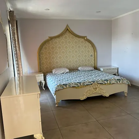 Soniaedmon Villa *